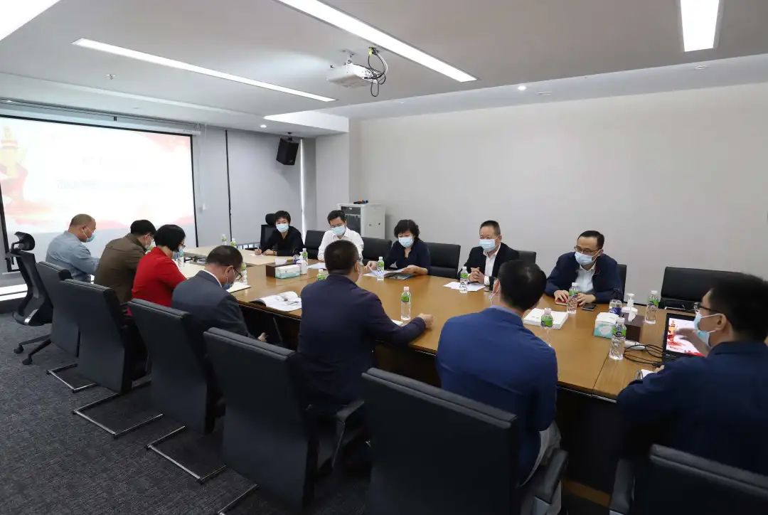 佛山市委常委、政法委書記陳小堅等一行領導蒞臨寶索企業集團督導疫情防控工作！